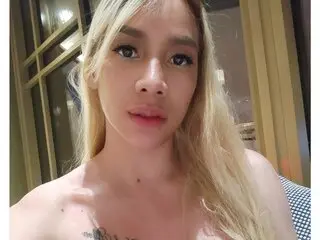 Baiser free adulte CassyThompson