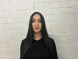 Adulte baiser prive RufinaSchleimer